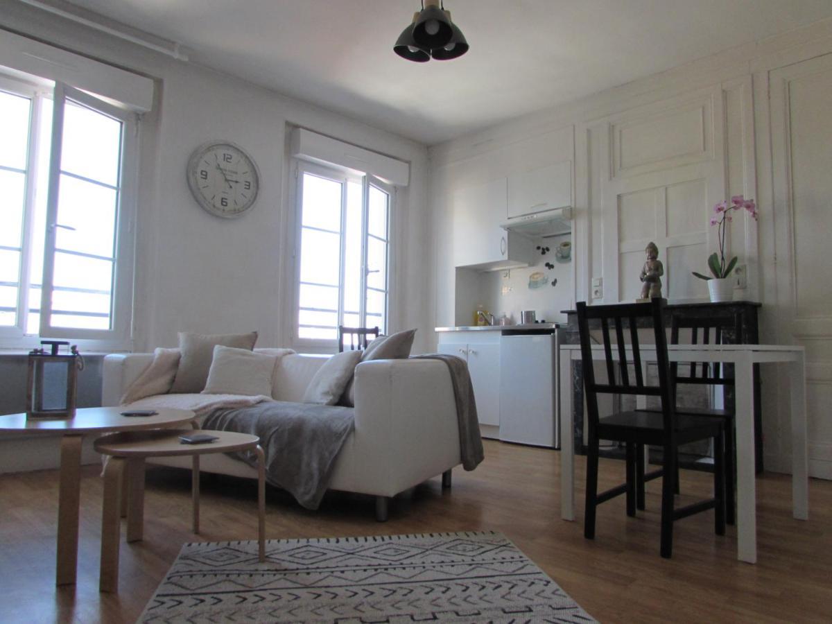 Les Gites De Claire Honfleur Exterior photo