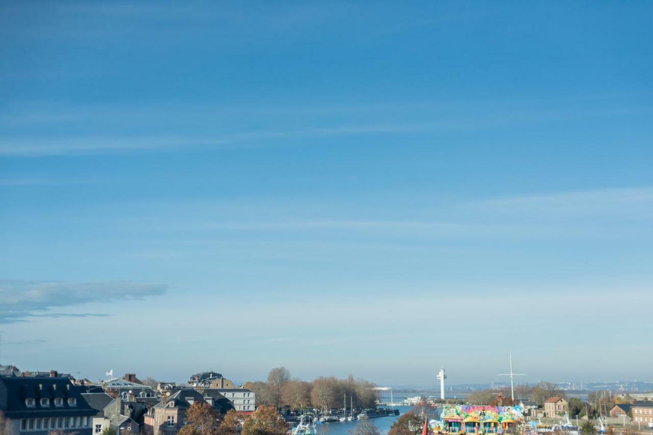 Les Gites De Claire Honfleur Exterior photo